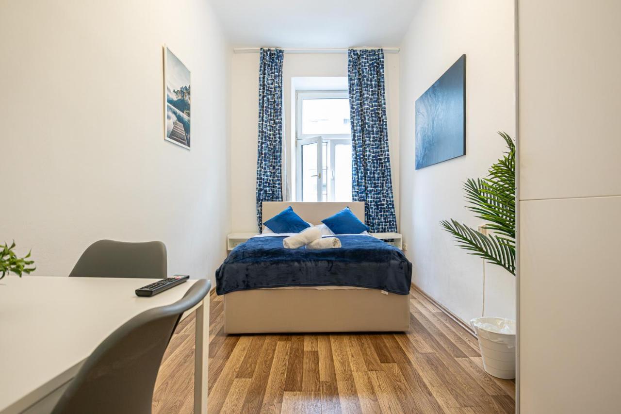 Modern Comforts: Chic Studio Apt Centrally Located Viena Exterior foto